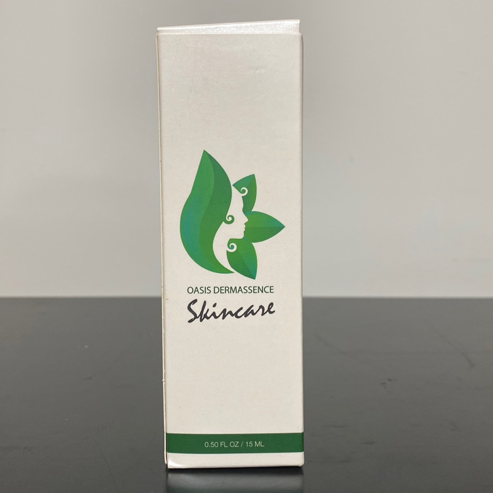 NIB Oasis dermassence skin care .50 oz hydration beauty face neck moisturizer